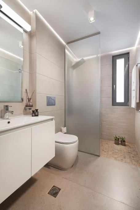 Cw Athens Riviera Suite מראה חיצוני תמונה